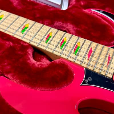 Ibanez JEM777-SK Limited Edition 30th Anniversary Steve Vai Signature 2017 - Shocking Pink image 11