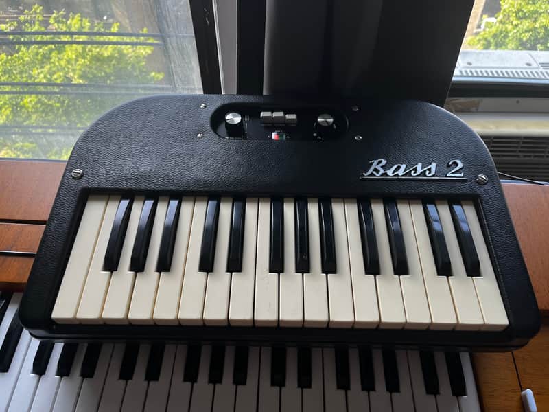 Hohner Bass 2 Late 60s just serviced clean! image 1
