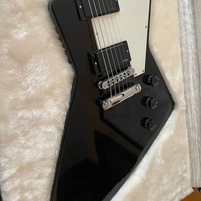 Gibson Explorer 2012 Ebony EMG 81/60 /w batttery box image 2