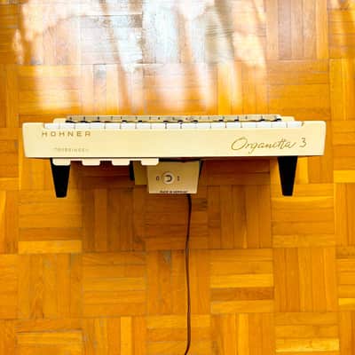 Hohner Organetta 3 - Portable Armonio and Organ from 1950s fully working! Ivory and Gold edition! Made in Germany! image 4