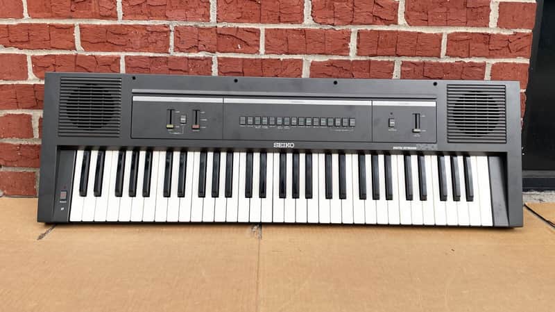 Seiko DS-101 Digital Keyboard + Case Synthesizer Vintage Rare Synth DS101 as-is image 1