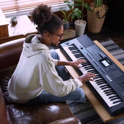 Yamaha PSR-EW425 image 3