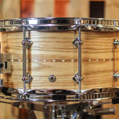 Craviotto 6.5x14 Custom Shop 10-Lug Oak Satin Oil w/ Cherry Inlay Snare Drum image 2