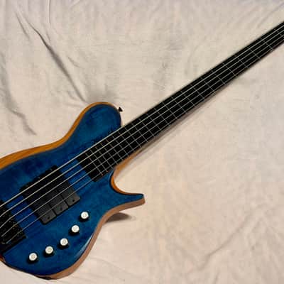 Kiesel Z2 5 string fretless bass 2025 - Malibu blue raw tone