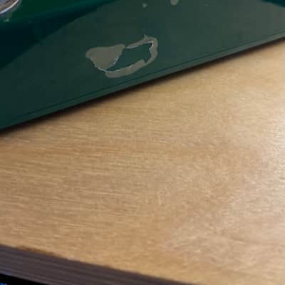 Diamond Tremolo 2000s - Green image 2