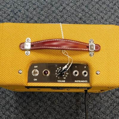 2026 Fender '57 Custom Champ 5W 1x8 Tube Guitar Amp! Lacquered Tweed! Handwired! VERY NICE!!! image 8