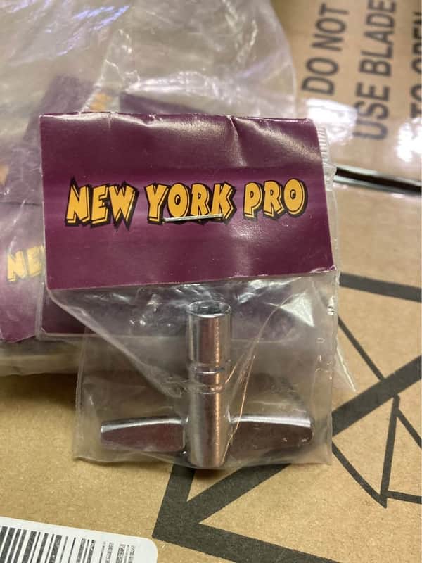 New Old Stock NEW YORK PRO Drum Key 2010s - Chrome image 1