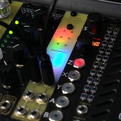 Voltage Indicating Multiple - Eurorack - Modular synth - 4HP 3U image 1
