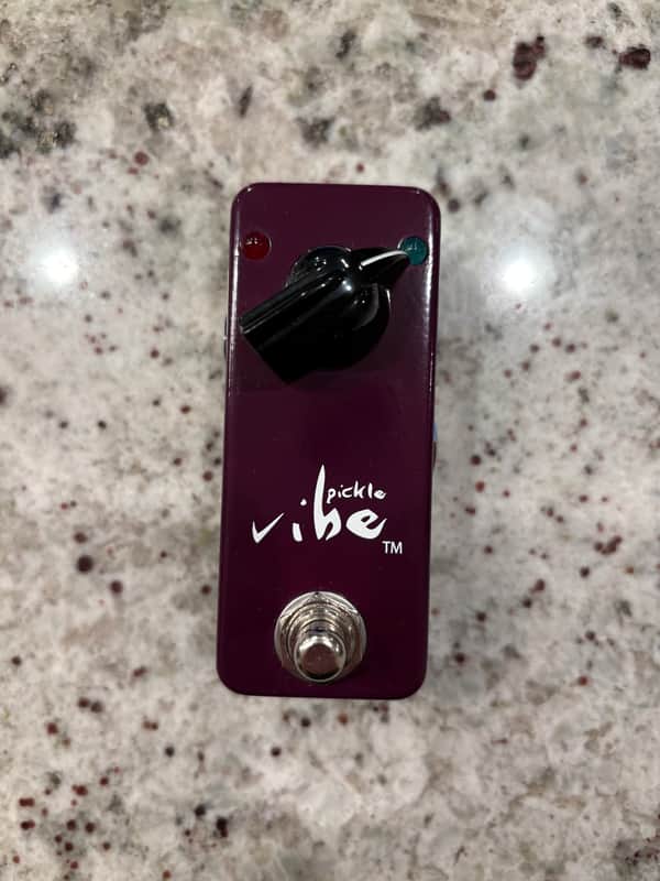 lovepedal vibe ラブペダル Lovepedal Pickle Vibe Tremolo/Vibrato | Reverb
