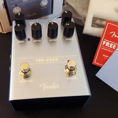 Fender Tre-Verb Tremolo/Reverb 2019 - Present - Blue image 2