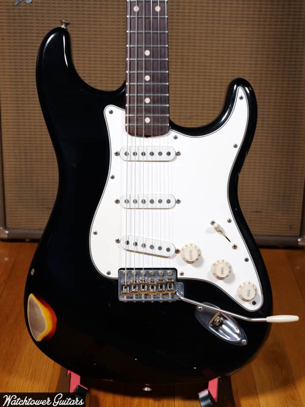 2006 Fender Custom Shop Relic 1960 Stratocaster Black over Sunburst image 1