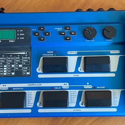 DigiTech RP-7 2000s - Blue image 1