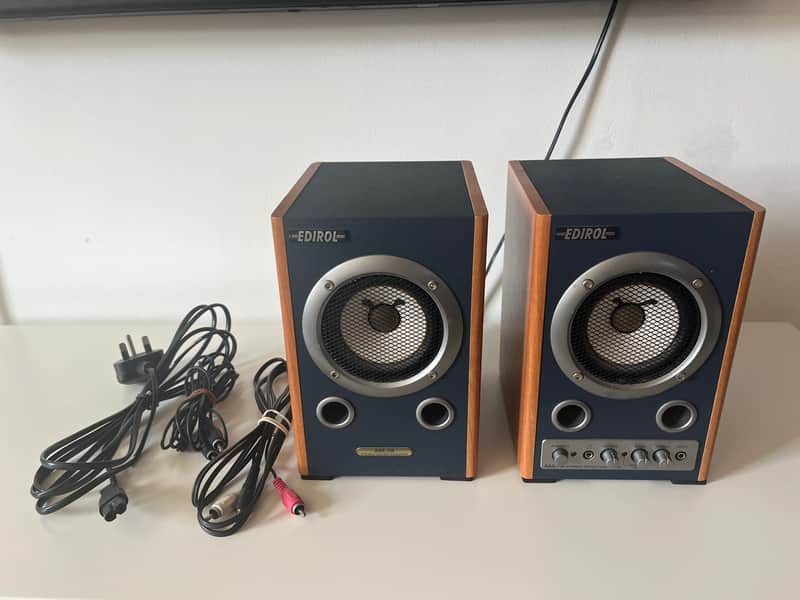 Edirol MA-7A Stereo Micro Monitors image 1