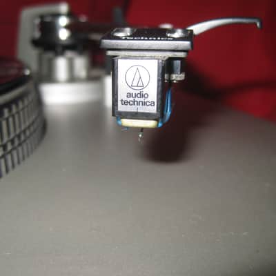 Technics SL-D2 Direct Drive Semi-Automatic Turntable - SERVICED! image 3