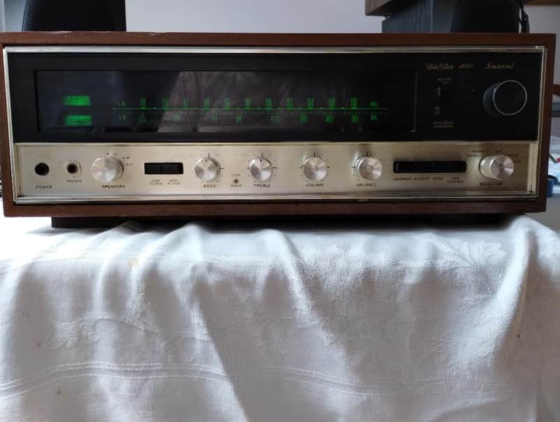 Sansui 4000 receiver in excellent condition - 1970's image 1