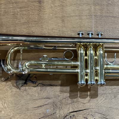 Yamaha YTR432OEG Trumpet image 2