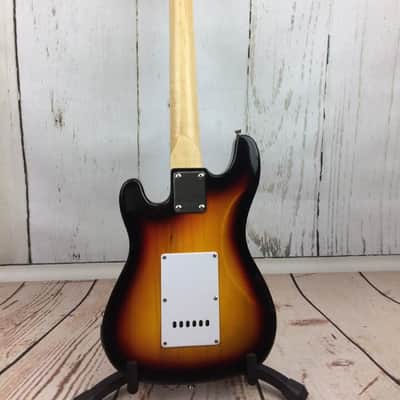 Elevation 1/2 Size 6 String Electric Guitar Sunburst Fully Serviced and Set Up image 3