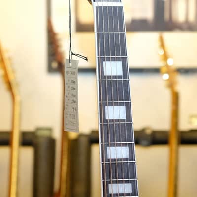 D'Angelico Premier Gramercy Cutaway Deluxe HSC Abalone MOP Bone Ebony Vintage Sunburst Mint Extras image 7
