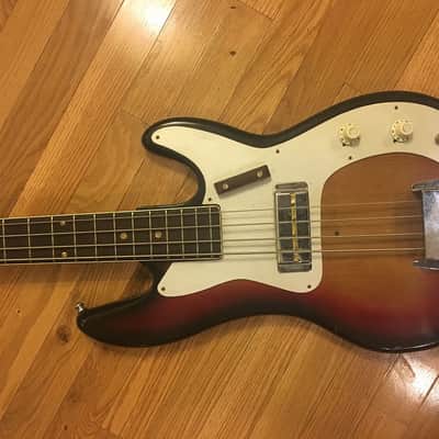 Kent model 670 bass 1960's image 4