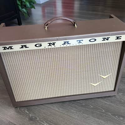 Magnatone Twilighter Stereo 22+22-Watt 2x12" Guitar Combo 2014 - Present - Brown image 1