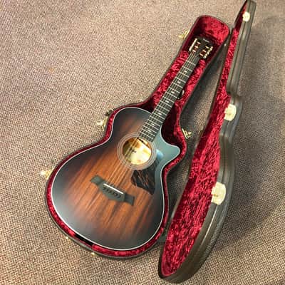 Taylor 322ce 12-Fret, Shaded Edgeburst Top, V-Class image 10