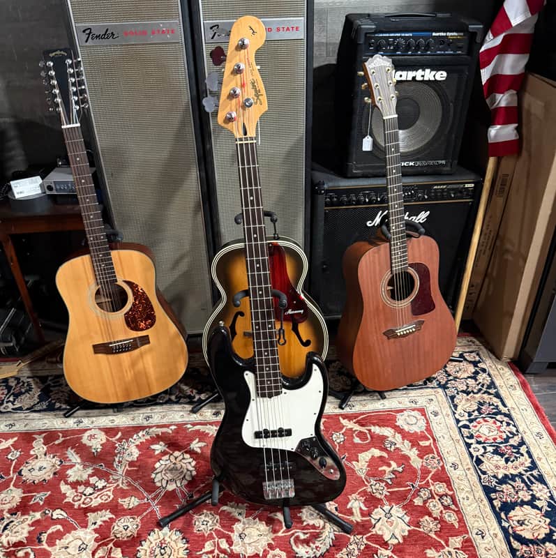 Squier Jazz Bass 1996 - Black MIK image 1