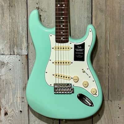 Fender Vintera II '70s Stratocaster Electric GuitarRosewood Fretboard - Surf Green. Buy Indie, Shop Small & Be Happy ! image 2