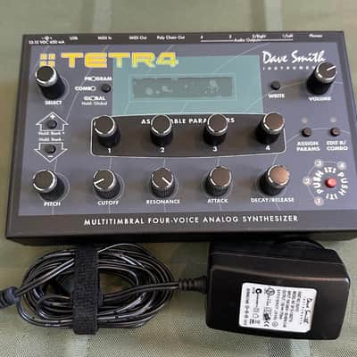 Dave Smith Instruments Tetra Desktop 4-Voice Polyphonic