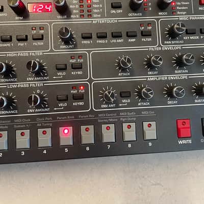 Sequential Prophet-6 Desktop 6-Voice Polyphonic Synthesizer 2018 - 2020 - Black with Wood Sides image 4
