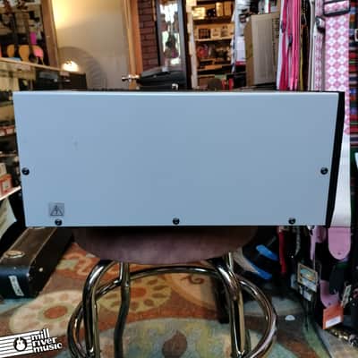 ATI AT1505 Five-Channel Power Amplifier image 2