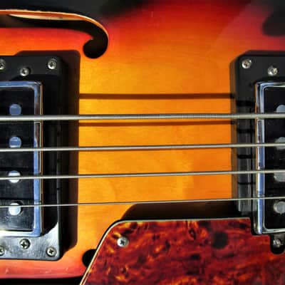 Beatle Bass Copy, 1960's, Japan, Scroll Headstock, Sunburst, Case image 5