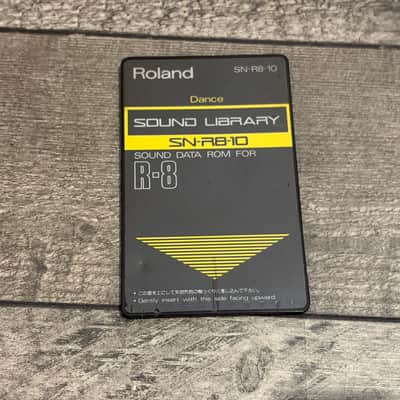 Roland R-8 Human Rhythm Composer 1980s - Black image 10