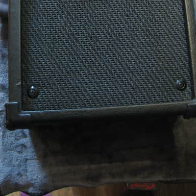 Line 6 Micro Amplifier   AC & Battery power!!  (I) Bild 4