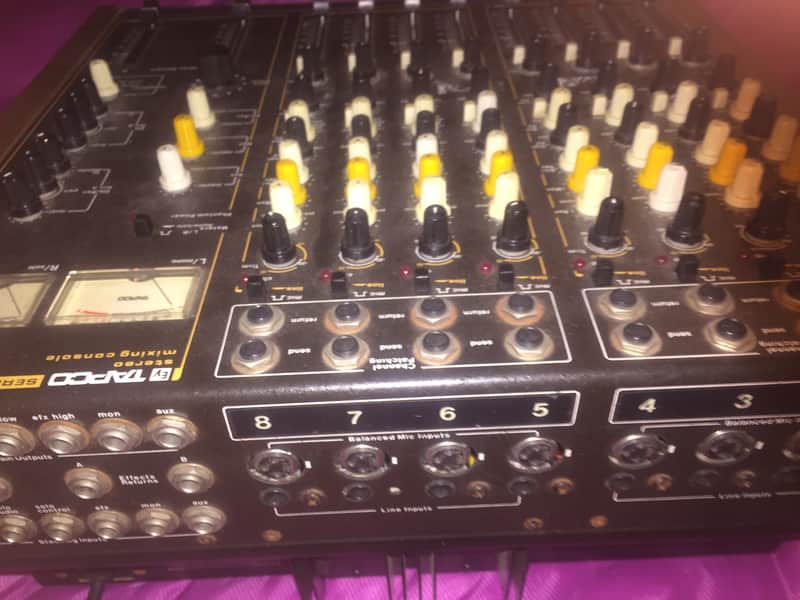 Electro Voice Tapco Series 72 8- Channel Analog Mixer Late 70's