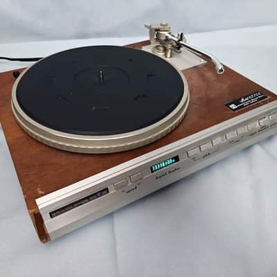 Marantz 6370Q Quartz Lock Direct Drive Turntable image 1