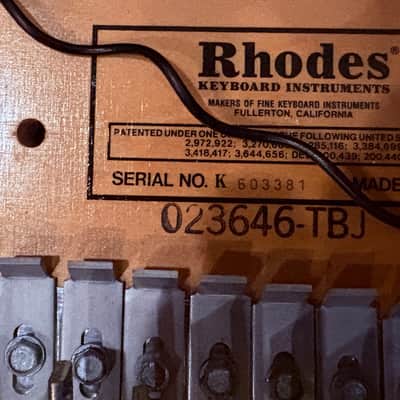 Rhodes Piano Bass - Black image 11