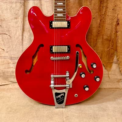 Epiphone Riviera MIK 2006 - Cherry w/Bigsby image 2