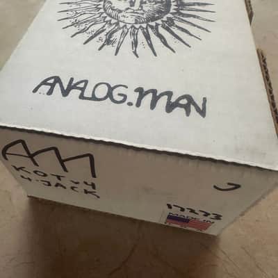 Analogman King of Tone V4 with Four Jack - Present - Graphic image 5