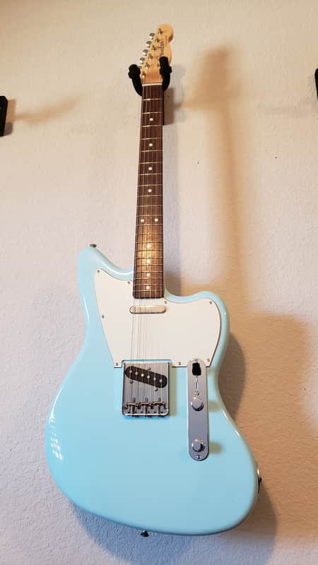 LIMITED EDITION Fender Offset Telecaster Daphne Blue Rosewood