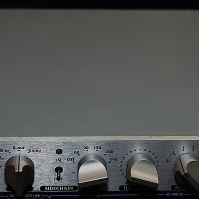 Chameleon Labs 7720 Stereo BUS VCA Compressor image 2