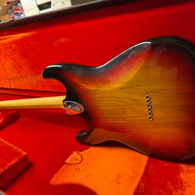 Fender Stratocaster Hardtail 1975 - Sunburst #668421 image 14
