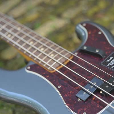 Fender Limited Edition Vintera II Road Worn '60s Precision Bass - Charcoal Frost Metallic image 10