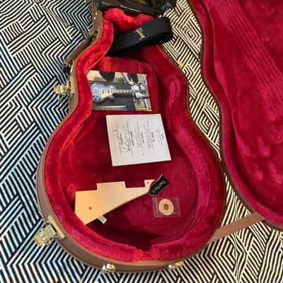 Gibson Les Paul Traditional Pro V 2021 Blueberry Burst image 5