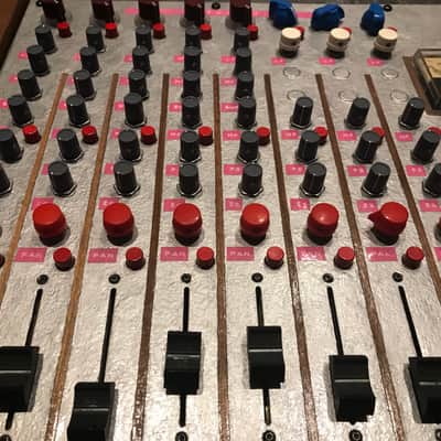 Alice 828 - killer 70's mixing desk w/stereo limiter image 2