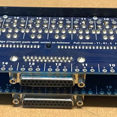 Signex Isopatch CPJ48 - Black/blue - Dsub to 1/4 - From Working Studio image 7