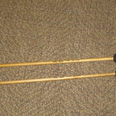 one pair of new old stock A+ Mike Balter MB10B (10B) Extra Hard Keyboard Mallets, 1 and 1/8" phenolic (plastic) round (gray color) HEADS and natural birch HANDLES - mid to late 1990s (+ packaging) Unwound Series image 5