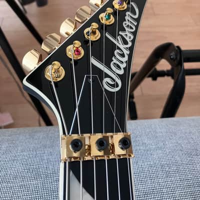 Jackson MJ Series Rhoads RR24MG 2023 Black with Yellow Pinstripes image 15