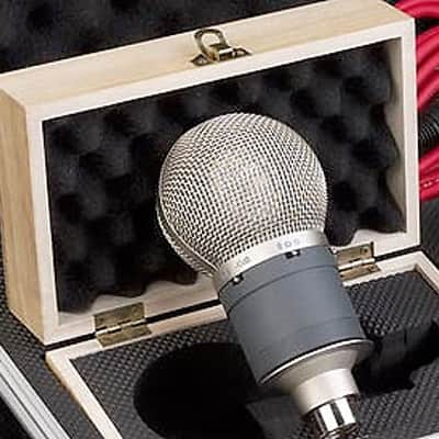sE Electronics Titan Microphone image 2