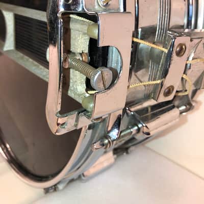 Rogers "5-Line" Dyna-Sonic 5x14" Brass Snare Drum with "Beavertail" Lugs 1967 - 1974 - Chrome image 10