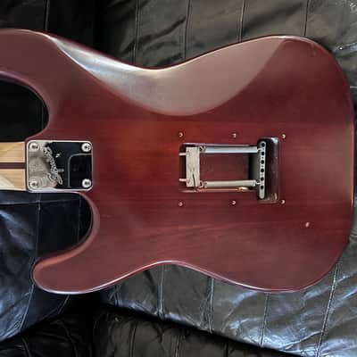 Squier Stratocaster 2004-2007 - Walnut image 9